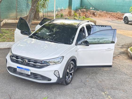 VOLKSWAGEN NIVUS 1.0 200 TSI TOTAL FLEX HIGHLINE AUTOMÁTICO VOLKSWAGEN NIVUS 1.0 200 TSI TOTAL FLEX HIGHLINE AUTOMÁTICO